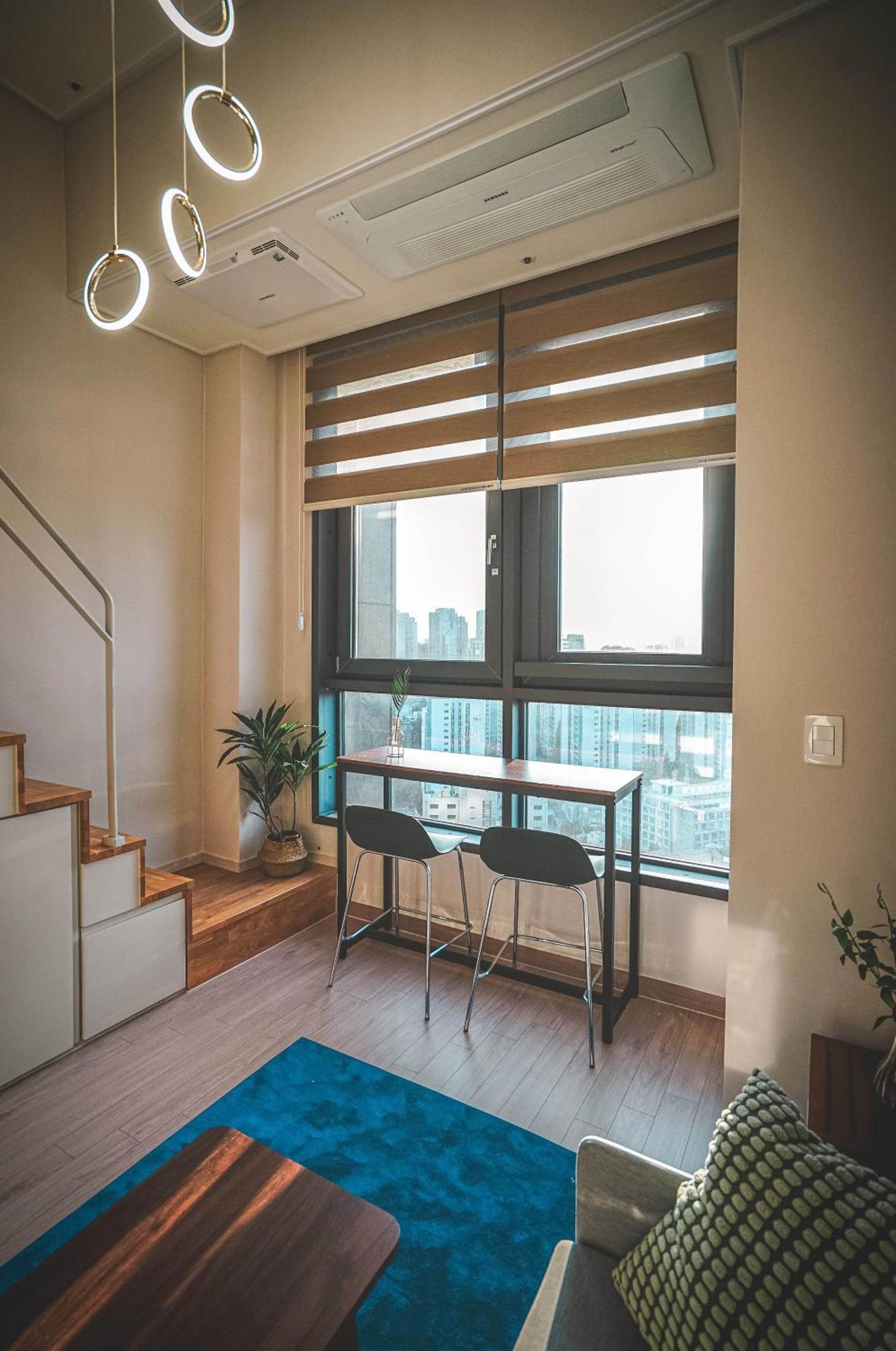 Pangsapuri The Platinum Station - Free Parking, Transportation Hub, Station, Chungjeongro Station, Various Hot Places, High-rise View *